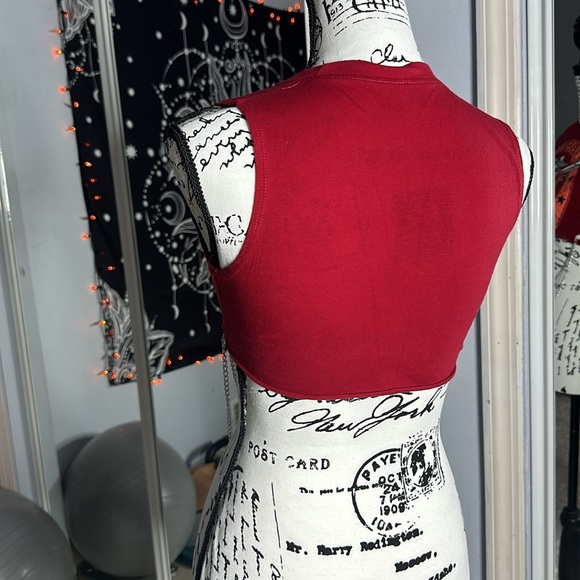 EUC Super Cropped Chain Tank - Picture 4 of 5